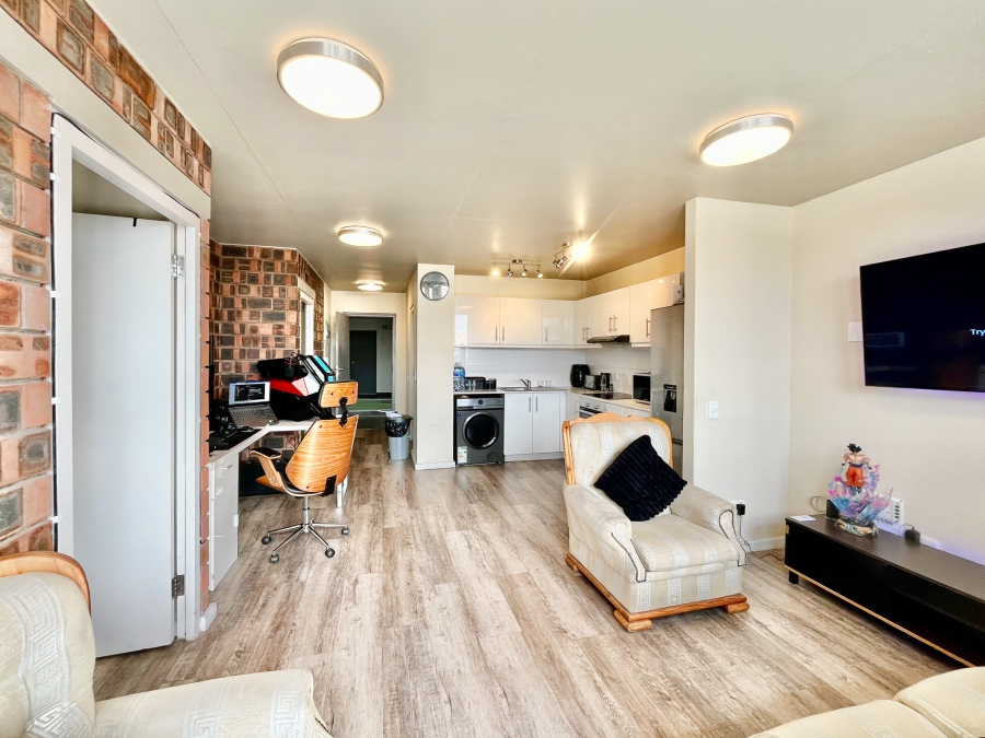 2 Bedroom Property for Sale in Observatory Western Cape